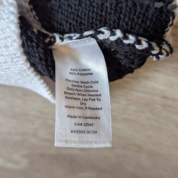 White and Black Women's Tank Top - Picture 5 of 6